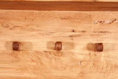 Biscottini Attaccapanni a mensola in legno massello di tiglio finitura naturale L157xPR22xH25 cm. Made in Italy