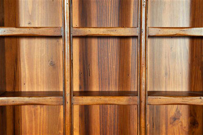 Biscottini Pensile bacheca Country in legno massello di tiglio finitura noce L54xPR12xH72 cm. Made in Italy