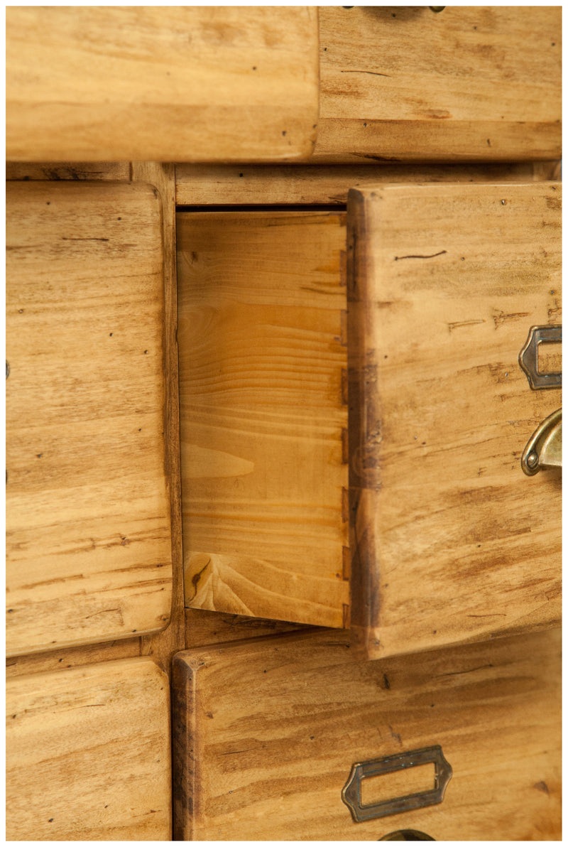 Biscottini Mobile farmacia in legno massello di tiglio finitura naturale L284xPR40xH220 cm . Made in Italy