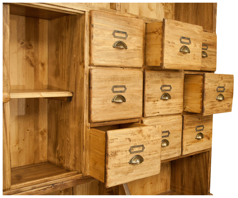 Biscottini Mobile farmacia in legno massello di tiglio finitura naturale L284xPR40xH220 cm . Made in Italy