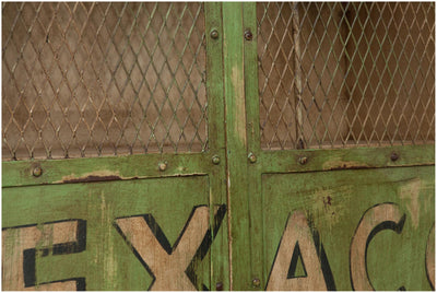 Biscottini Armadietto da officina texaco oil in ferro dipinto a mano stile vintage