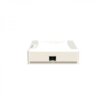 Mikrotik RB260GSP switch di rete Gestito Gigabit Ethernet [10/100/1000] Supporto Power over Ethernet [PoE] Bianco (RouterBOARD 260GSP 5-port - Gigabit smart switch with SFP - cage, SwOS, plastic case