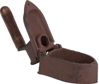 Biscottini Ferro da stiro in ghisa finitura ruggine anticata L14xPR6,5xH13,5 cm manico