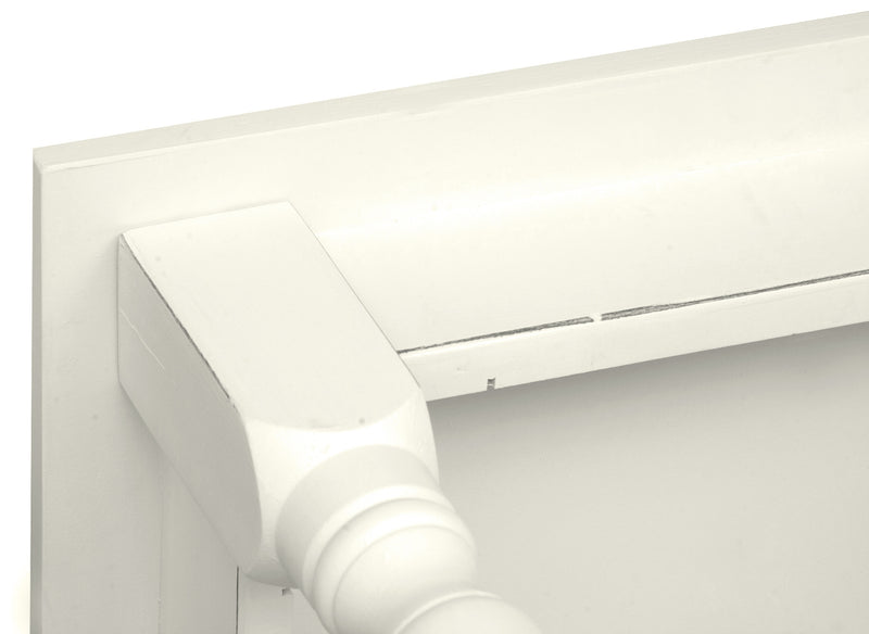 Biscottini Tavolo fisso Country in legno massello di tiglio finitura bianca anticata L80xPR80xH78 cm. Made in Italy