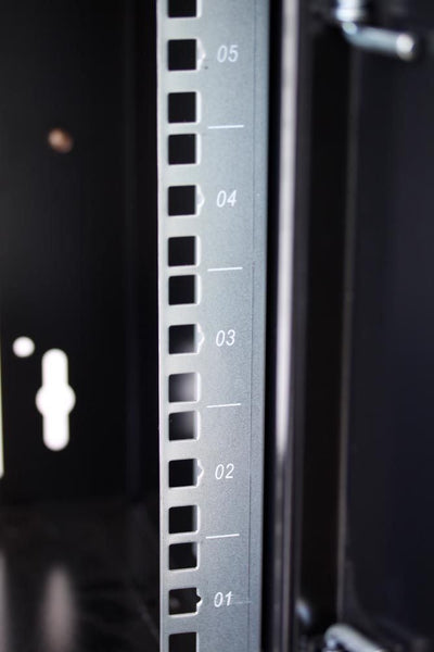 Armadio Rack 19'' a Muro 9U prof. 450 Nero Assemblato