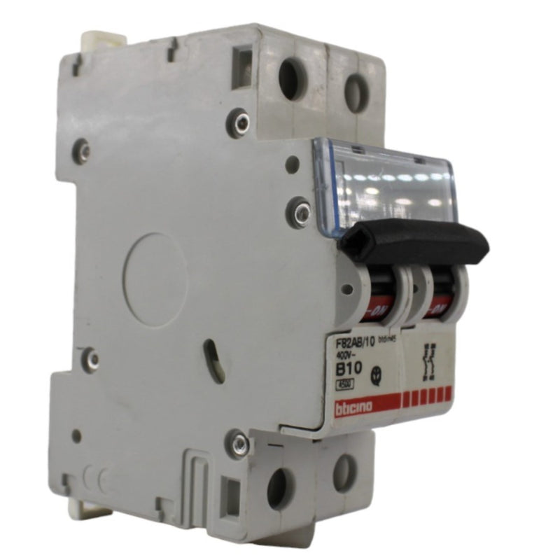 Interruttore magnetotermico 2P 2modulo 10A Bticino