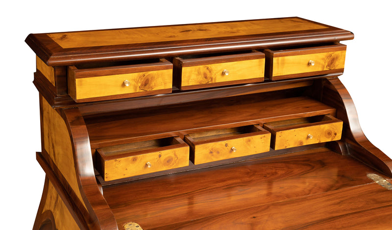 Biscottini Scrittoio secretaire in legno impiallacciato finitura noce arricchito con particolari intarsi totalmente realizzati a mano