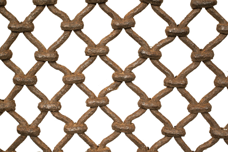 Biscottini Finestra finestrina grata in legno massello e in ferro antica e vecchia medievale con telaio da interno o da esterno