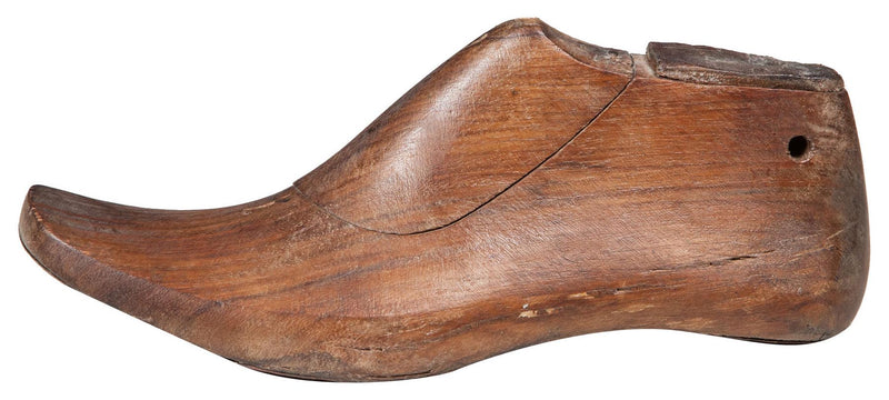 Biscottini Vecchia forma di scarpa anticata in legno misure e forme assortite usata