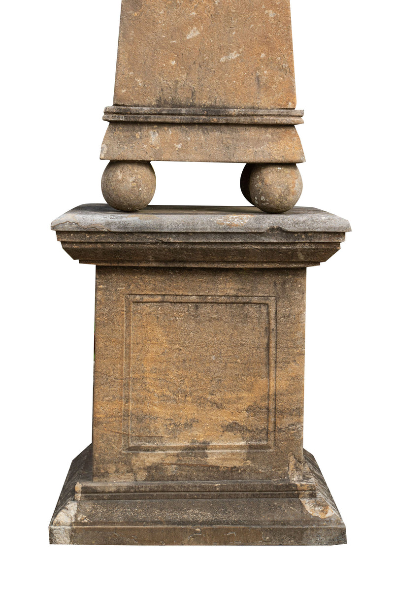 Biscottini Obelisco in Pietra L57xPR57xH215 cm Splendido robusto base Offerta Speciale