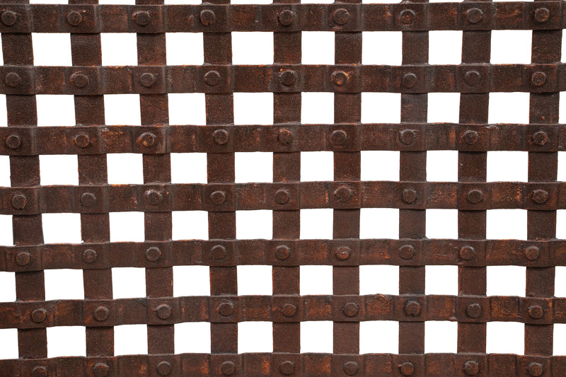 Biscottini Parascintille in ferro battuto lavorato a mano L120XPR3XH77 cm realizzato