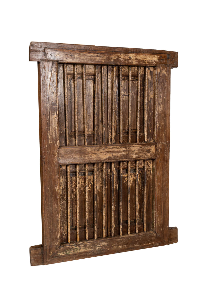 Biscottini Finestra finestrina grata in legno massello e in ferro antica e vecchia medievale con telaio da interno o da esterno
