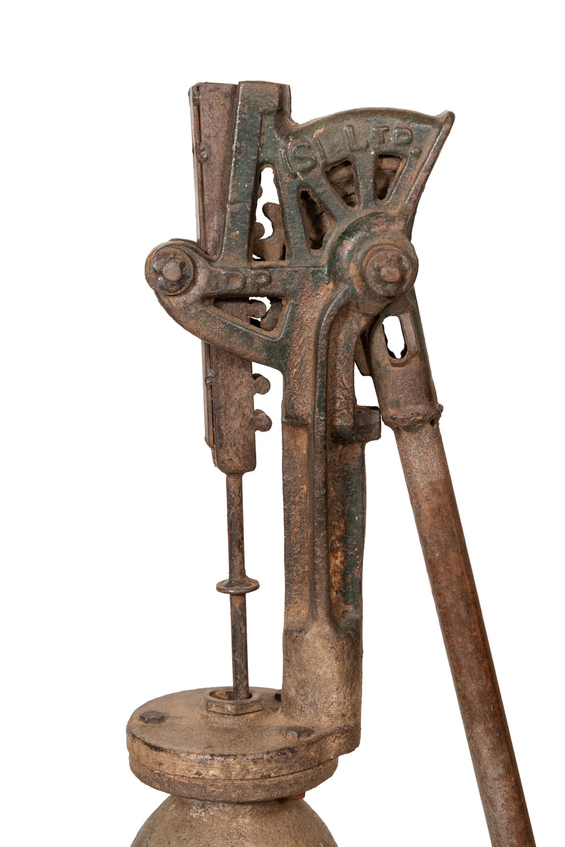 Biscottini Fontana Fontanella in ghisa e ferro per pozzo vecchia/antica da esterno