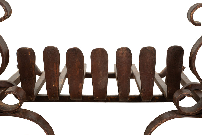 Biscottini Coppia di alari con braciere L70xPR50xH50 cm in ferro battuto Stabile composto