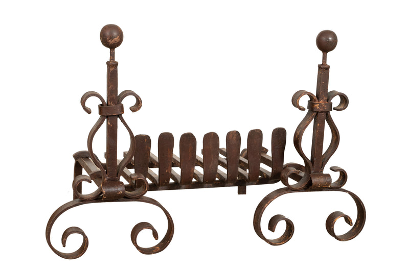 Biscottini Coppia di alari con braciere L70xPR50xH50 cm in ferro battuto Stabile composto