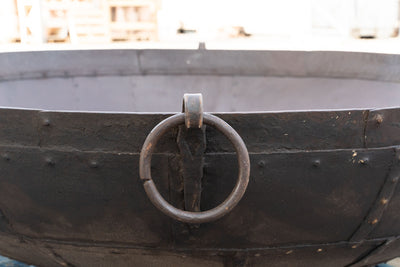 Biscottini VECCHIO CONTENITORE IN FERRO BATTUTO /crogiolo Dimensioni: lunghezza Offerta