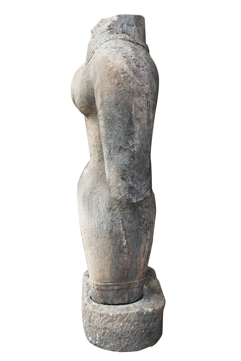 Biscottini Statua corpo di donna in pietra raffigurante larghezza profondità Offerta