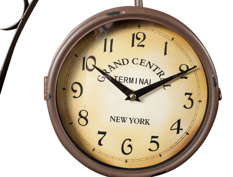 Biscottini Orologio bifacciale da parete tipo stazione in ferro battuto finitura marrone scuro anticato L33XPR10xH36 cm