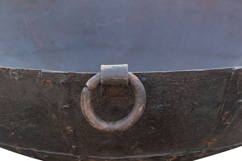 Biscottini VECCHIO CONTENITORE IN FERRO BATTUTO /crogiolo dimensioni diametro Offerta