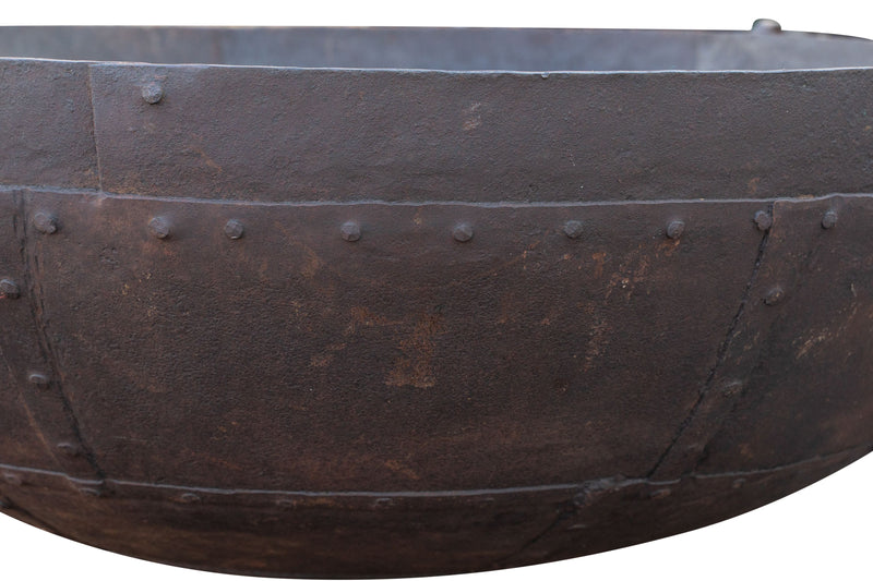 Biscottini VECCHIO CONTENITORE IN FERRO BATTUTO