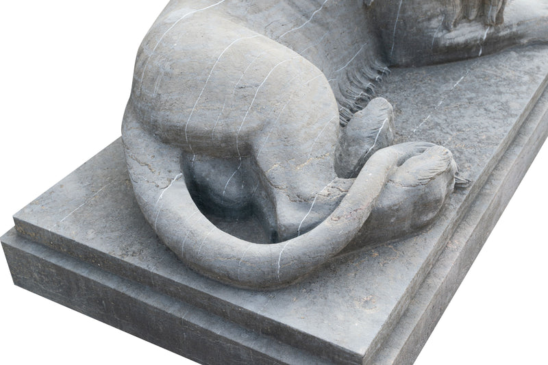 Biscottini Vecchia statua raffigurante una coppia di leoni in pietra Molto solida robusta
