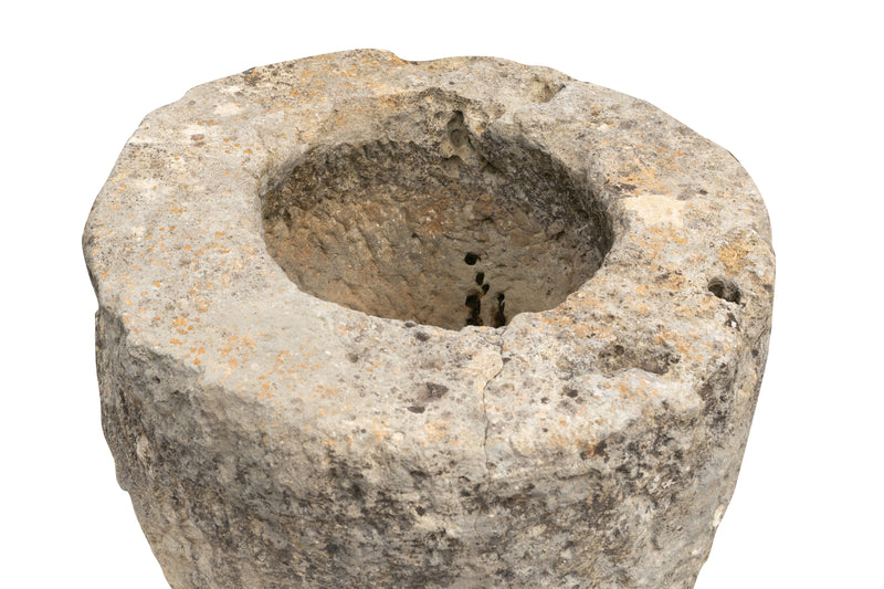 Biscottini Vecchio mortaio gigante in pietra