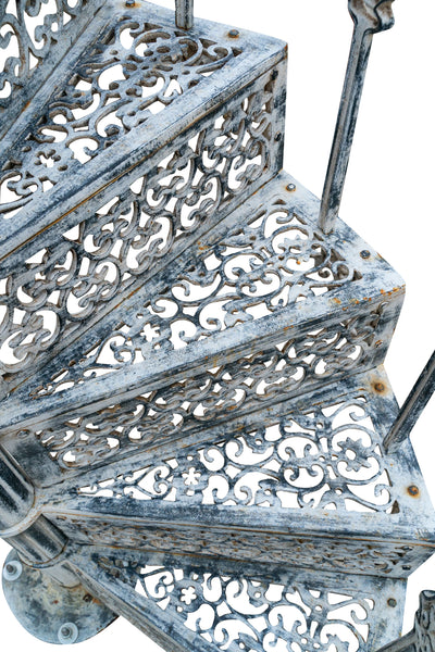 Biscottini Scala a chiocciola in fusione ghisa finitura anticata Molto stabile, robusta