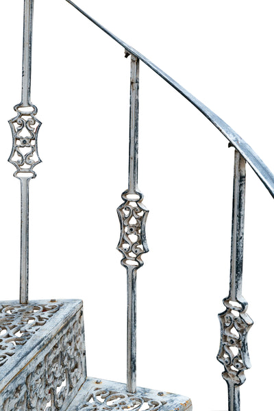 Biscottini Scala a chiocciola in fusione ghisa finitura anticata Molto stabile, robusta