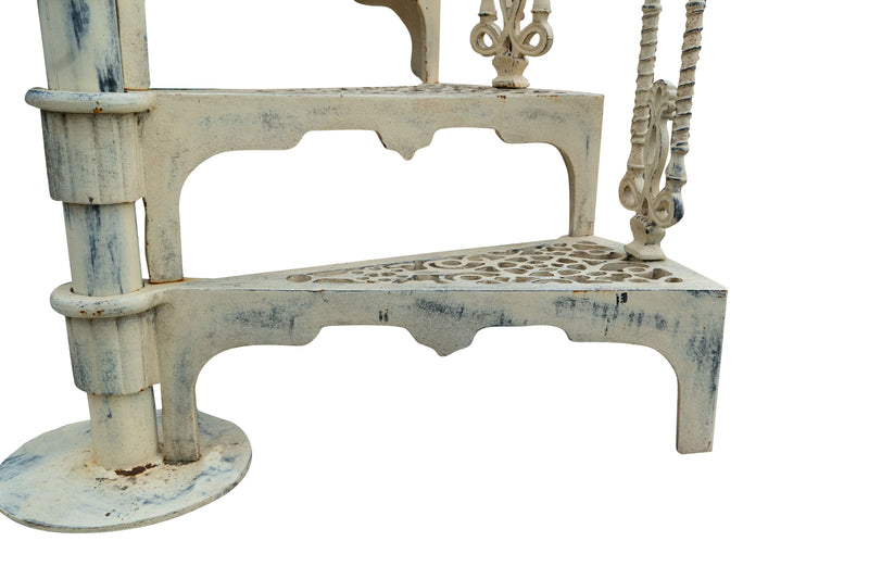 Biscottini Scala a chiocciola in fusione ghisa finitura anticata Molto stabile, robusta