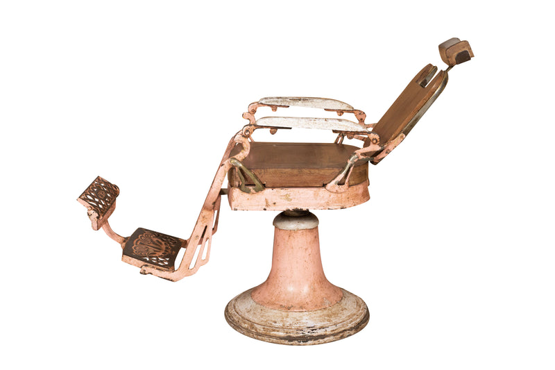 Biscottini Vecchia sedia poltrona da barbieri restaurata Antica seduta dimensioni Offerta