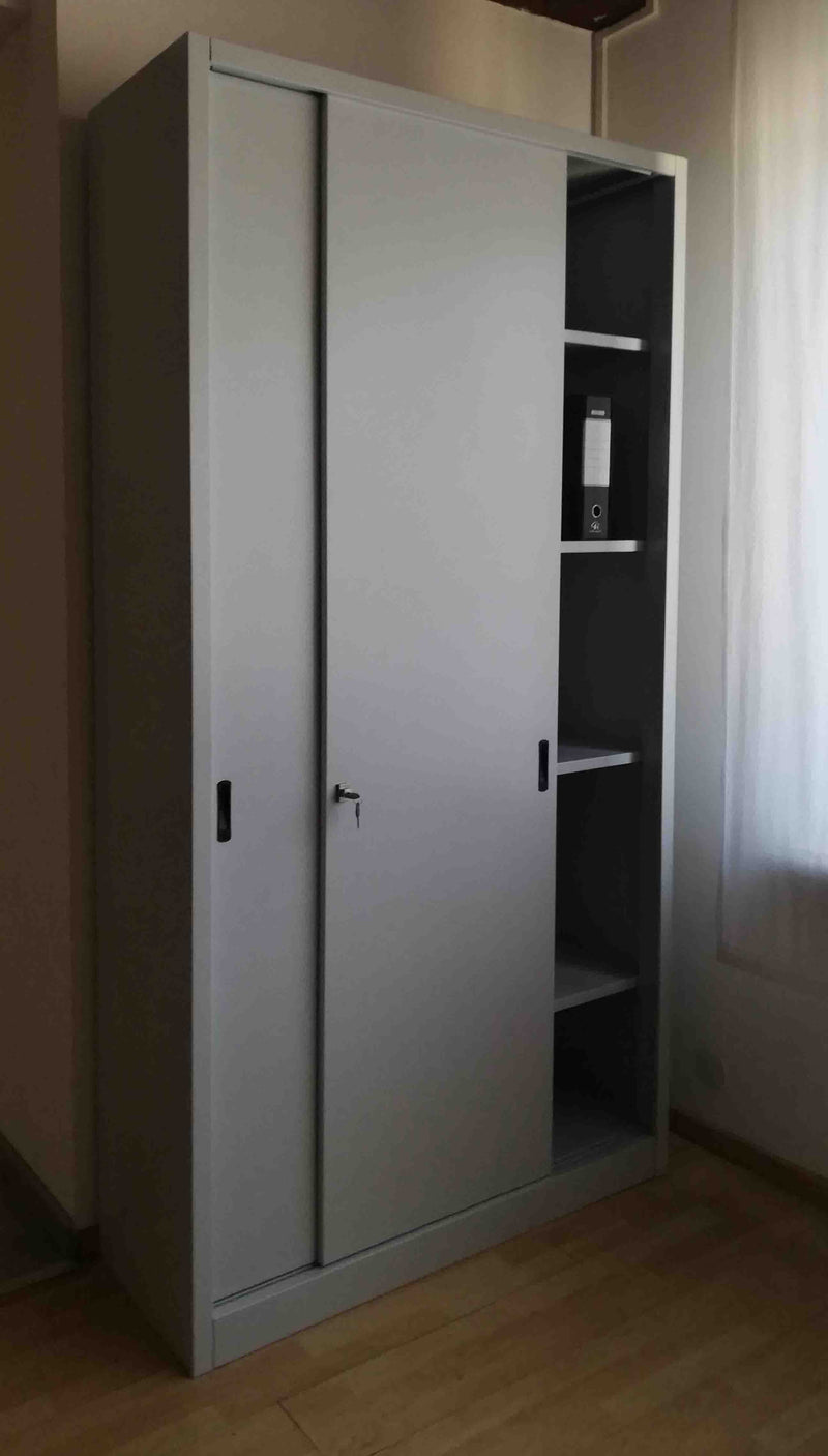 Armadio metallico per ufficio con ante in legno verniciato cm. 180x45x155h