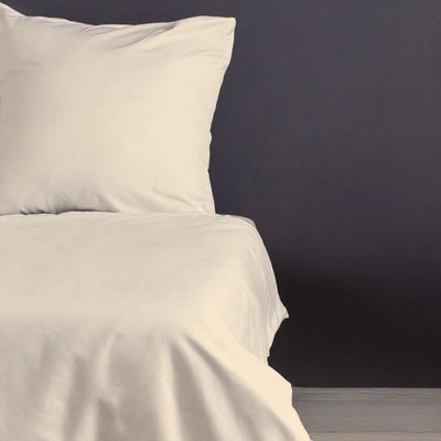 Completo letto - 1 copripiumino 220 x 240 cm + 2 federe 60 x 60 cm - 100% raso di cotone - Crema