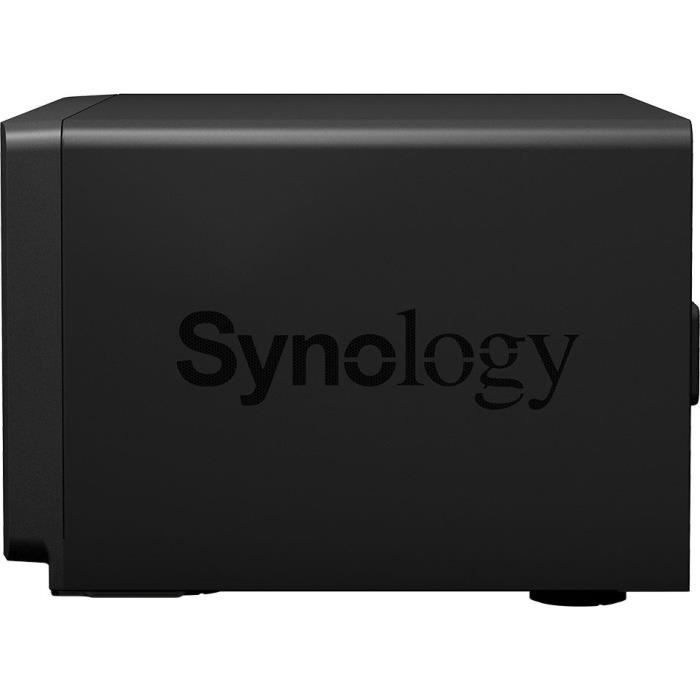 Server NAS - SYNOLOGY - DiskStation DS1821+ - 8 bay - AMD Ryzen V1500B - 4 GB di RAM