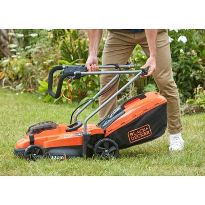 BLACK & DECKER Rasaerba a batteria 33cm LITIO 18V - 2,5Ah - BCMW3318N-XJ (senza batteria)
