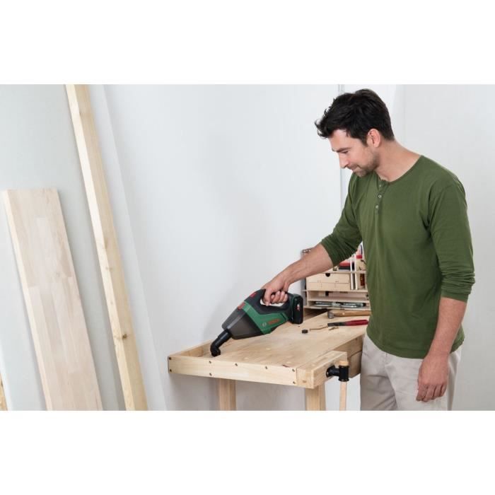 Aspirapolvere a mano senza fili BOSCH - UniversalVac18 SET 1 batteria 2,5Ah