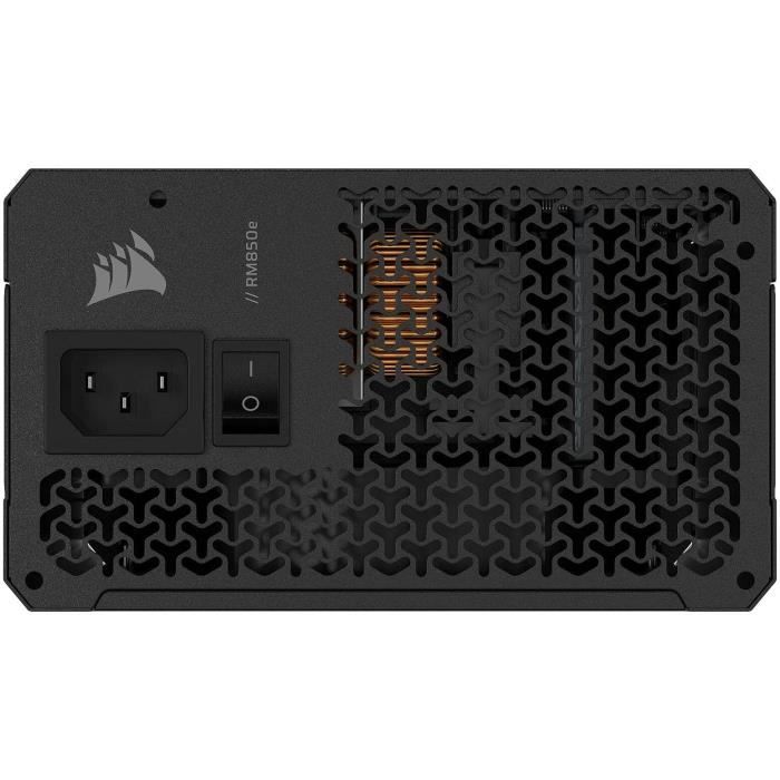 Corsair - RM750x - Blocco di potenza - 750 Watt - Serie Shift RMX - 80 Plus Plud (CP -9020251 -EU)