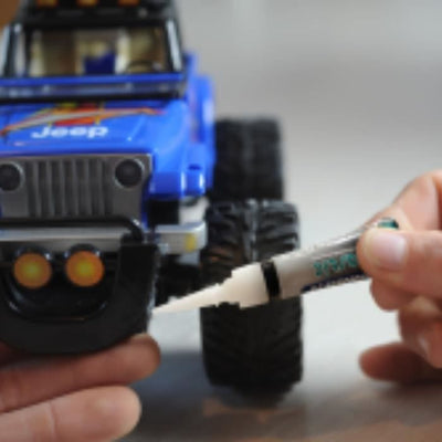 Colla speciale per plastica - CIANOLIT - Forte tenuta - Versatile per materie plastiche