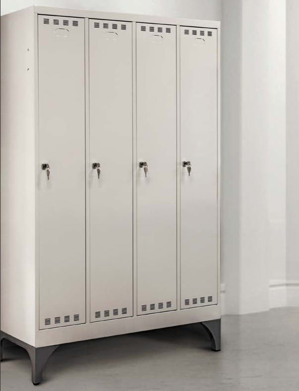 Armadietto per spogliatoio a 3 vani cm. 90x50x195h