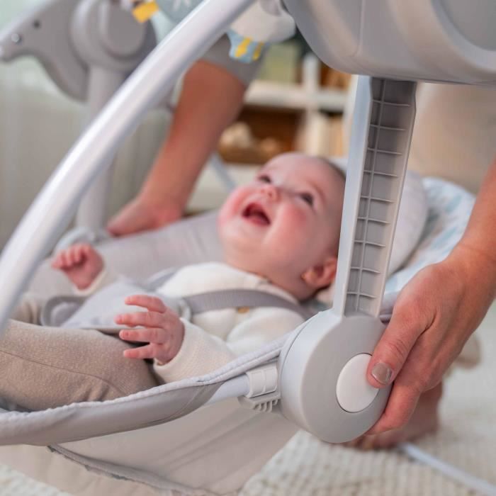 Columpio eléctrico plegable para bebé INGENUITY EndlessBloom, arco de juguete, ajustes de balanceo, temporizador, reclinación