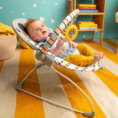 DISNEY BABY Sedia a sdraio Topolino con seduta vibrante Happy Triangles