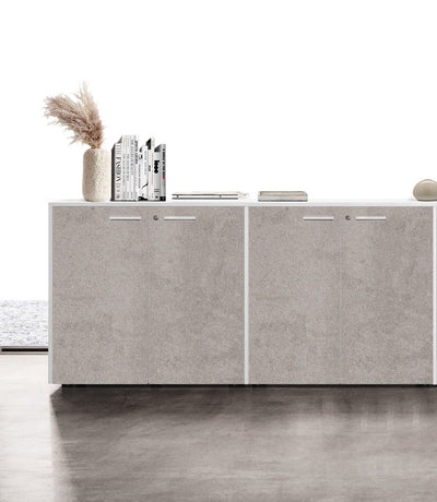 Contenitore basso per archiviazione con ante battenti in melaminico e struttura grigia cm. 180x43x87h