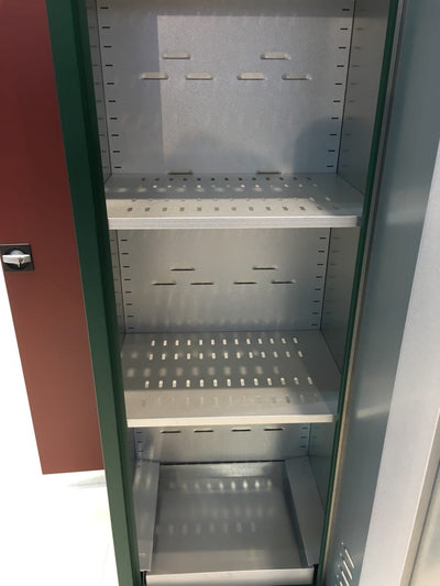 Armadio per fitofarmaci ad 1 anta in lamiera zincoplastificata cm. 60x45x200h