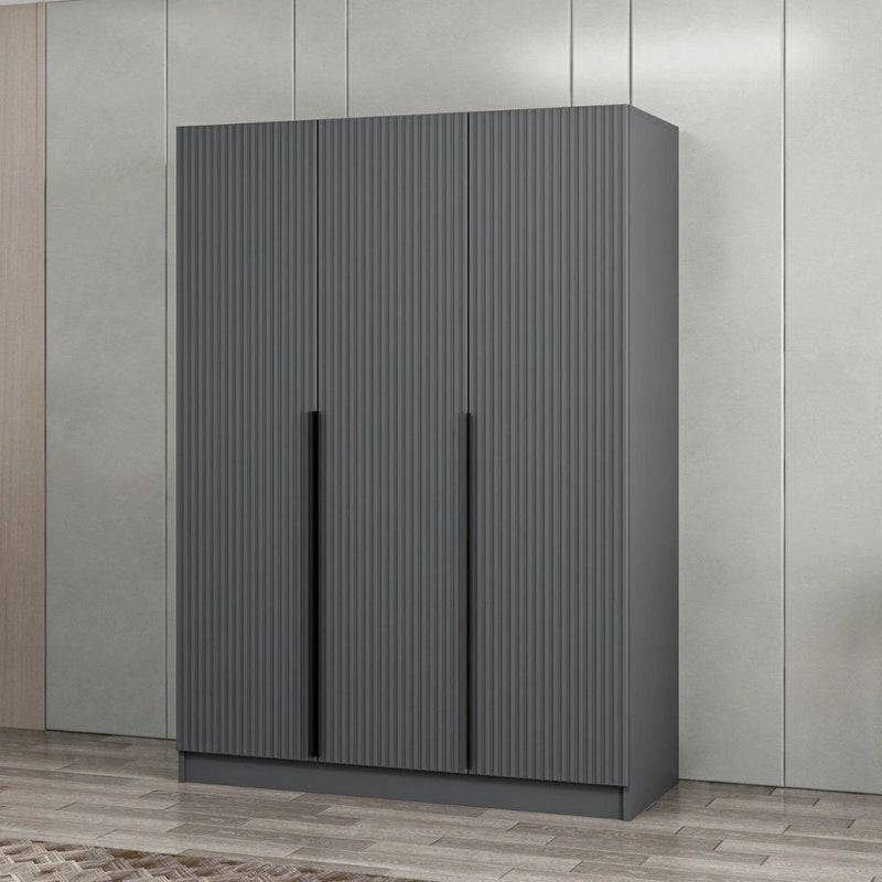 Armadio Kale 3 ante battenti colore antracite effetto cannettato