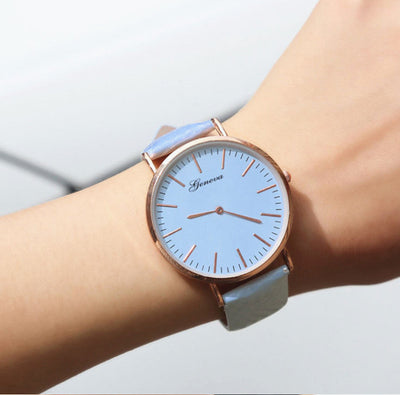 Simple Scale Temperature-Sensitive Color-Changing Watch