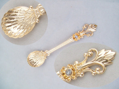 Creative Retro Pattern Alloy Stirring Dessert Spoon