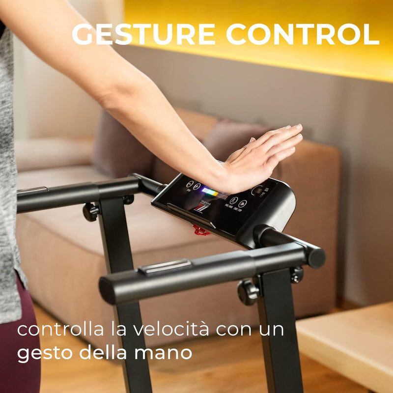 NEXT 2000 Tapis Roulant Elettrico Pieghevole 12 Km/H, CONTROLLO GESTUALE O Tramite Tasti, Brand Italiano, Ampia Superfice Corsa, Telaio Rinforzato, APP Kinomap Zwift Bitg, Salvaspazio, Your Move