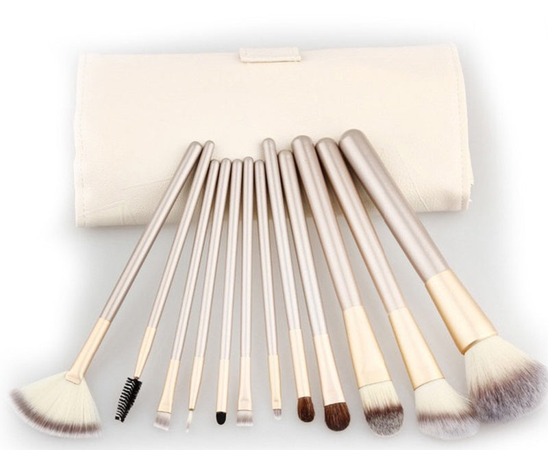 Spot Detonating 121824, White Make-Up, White Make-Up Brush, 24 Make-Up and Brush Suits for Portable Beauty and Makeup Tools