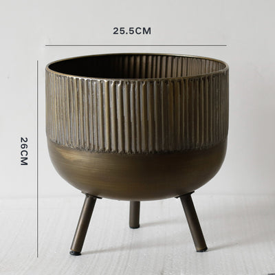 American industrial style metal flowerpot with foot flower