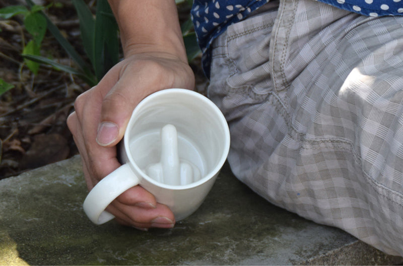 Character Ceramic Middle Finger Cup Coffee Cup with Middle Finger Up