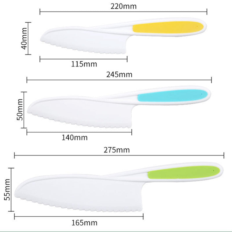 Early Childhood Kindergarten Using Plastic Fruit Knife Does Not Hurt Your Hands